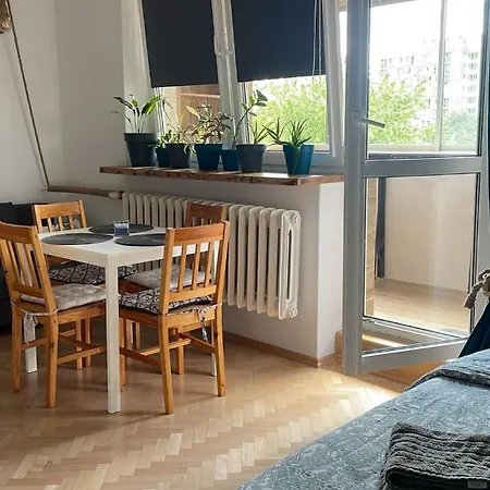 Cozy Dzielna Apartment
