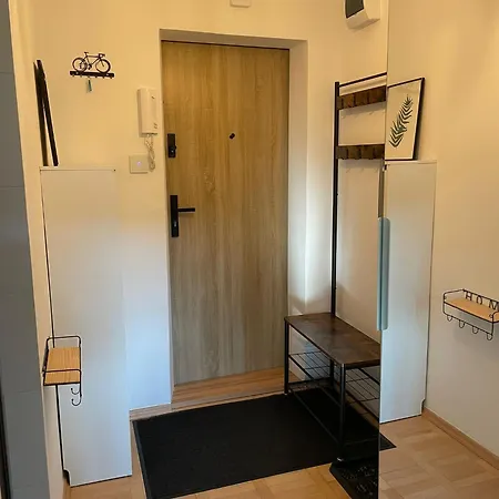 Cozy Dzielna Daire Varşova
