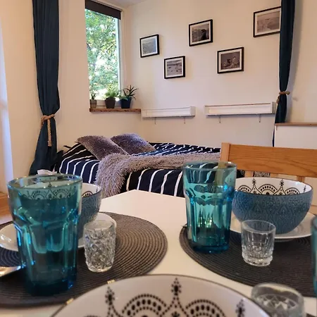 Cozy Dzielna Апартаменты *